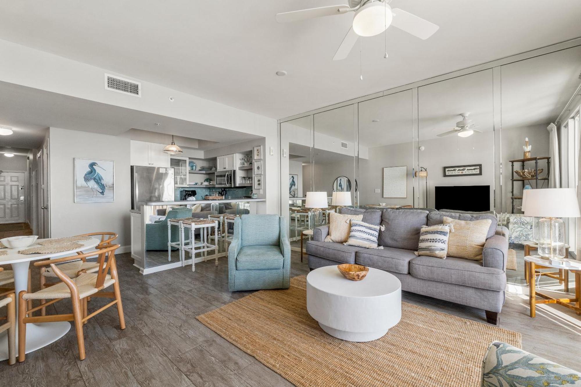 Majestic Sun Beach Resort By Panhandle Getaways Destin Bagian luar foto