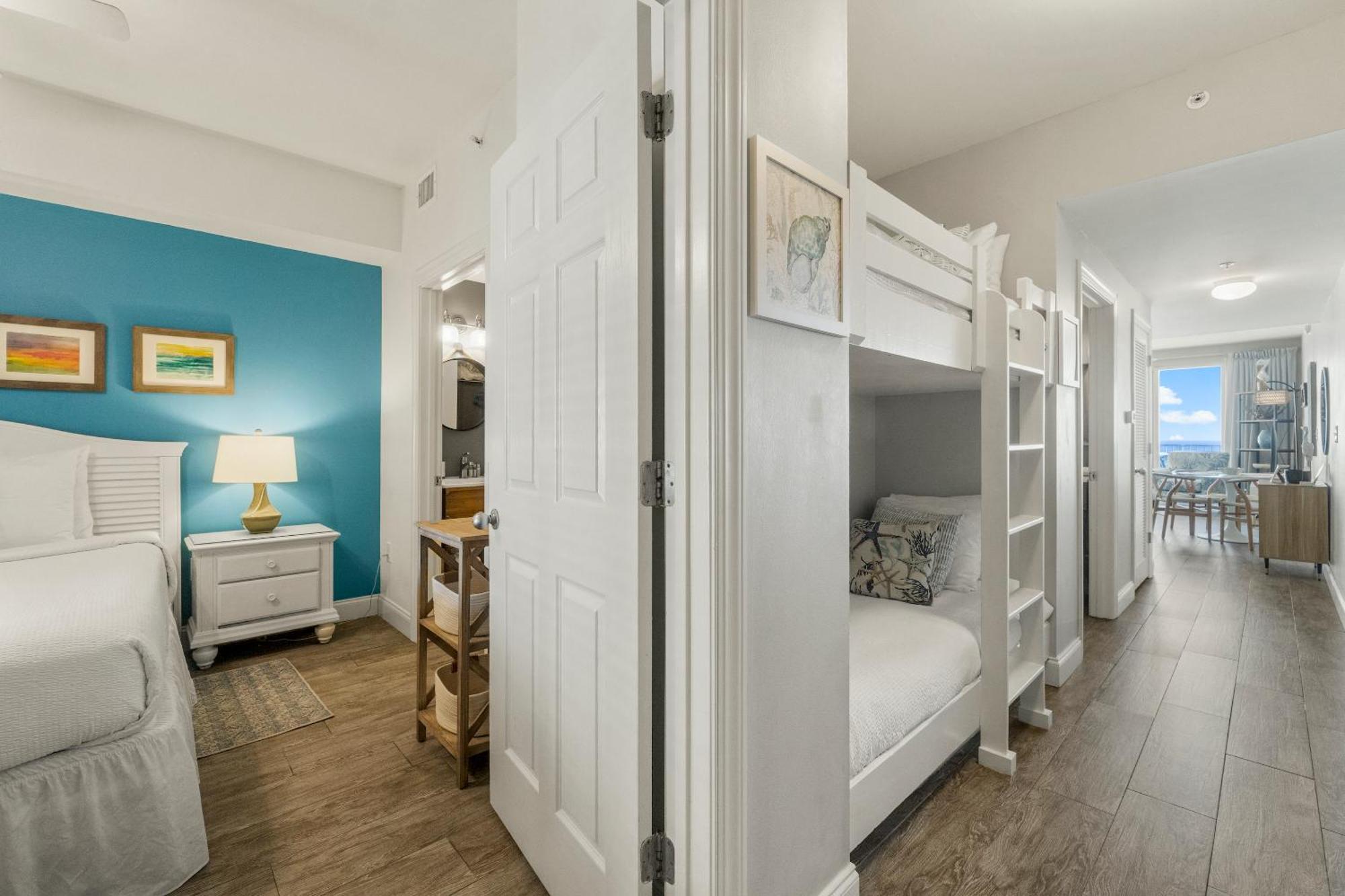 Majestic Sun Beach Resort By Panhandle Getaways Destin Bagian luar foto